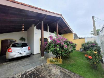 Casa para Venda, em Itanhaém, bairro Jardim Cibratel I, 3 dormitórios, 2 banheiros, 1 suíte, 2 vagas